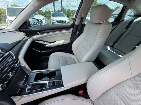 Used 2021 Honda Accord EX-L image 8