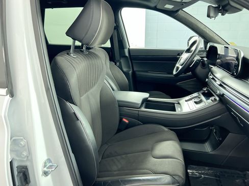 Used 2024 Hyundai Palisade Calligraphy image 27