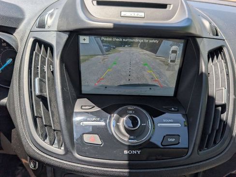 Used 2017 Ford Escape Titanium w/ Equipment Group 301A FWD image 21