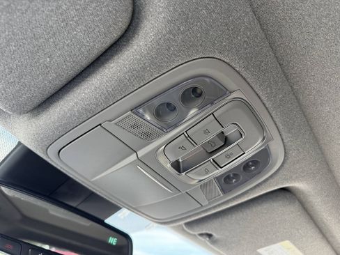Used 2019 Hyundai Santa Fe Limited AWD/4WD image 25
