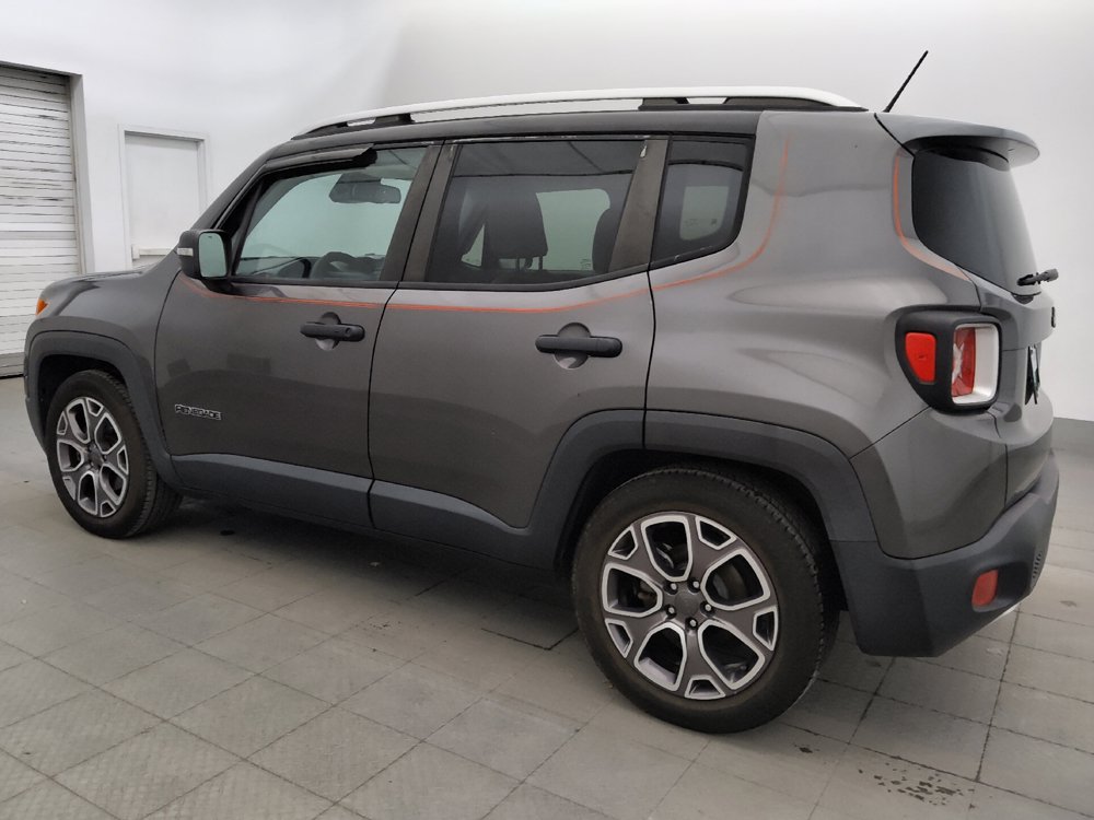 Used 2017 Jeep Renegade Limited FWD image 3