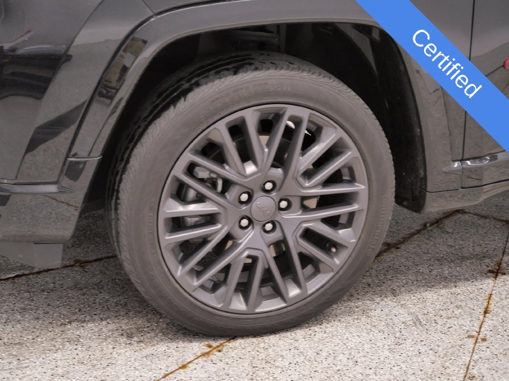 Certified 2023 Jeep Compass Limited AWD/4WD image 13