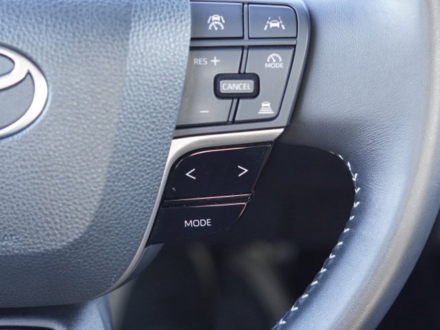 Used 2025 Toyota Camry SE FWD image 24