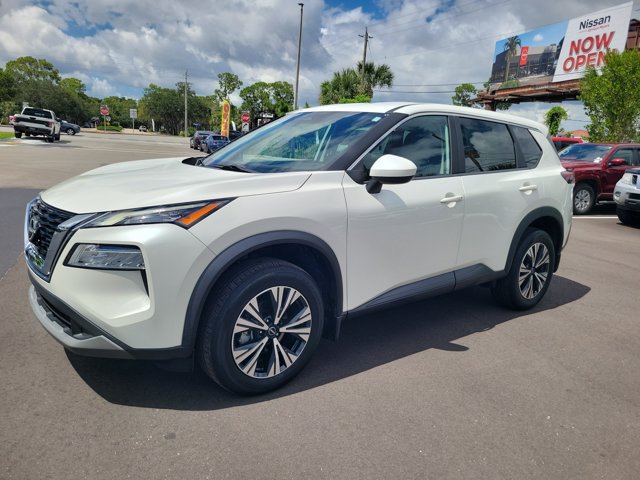 Certified 2023 Nissan Rogue SV FWD image 6