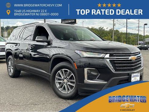 Used 2022 Chevrolet Traverse LT w/ LPO, Floor Liner Package AWD/4WD image 1