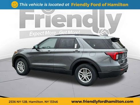 Used 2026 Ford Explorer Active AWD/4WD image 6