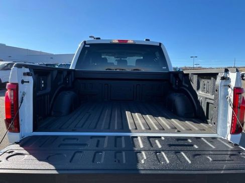 New 2026 Ford F150 XL w/ Equipment Group 103A High image 17