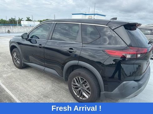 Used 2022 Nissan Rogue S FWD image 14