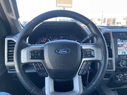 Used 2019 Ford F250 Lariat image 9