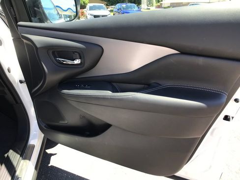 Used 2024 Nissan Murano SV w/ SV Midnight Edition Package AWD/4WD image 30