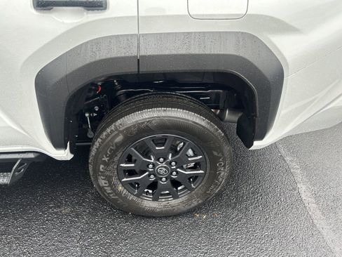 New 2025 Toyota 4Runner SR5 image 12