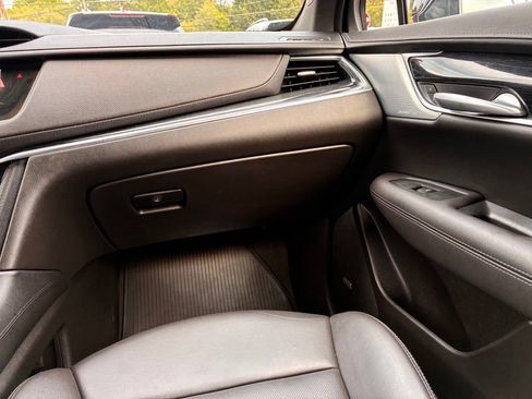 Used 2023 Cadillac XT5 Premium Luxury AWD/4WD image 44