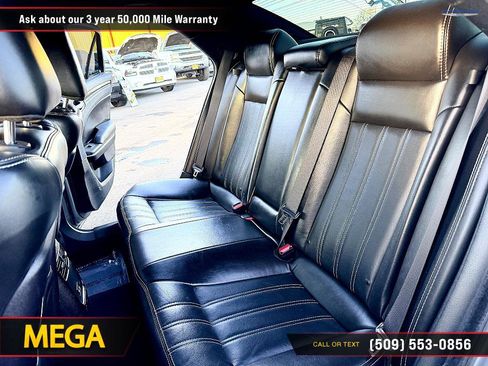 Used 2019 Chrysler 300 S image 15