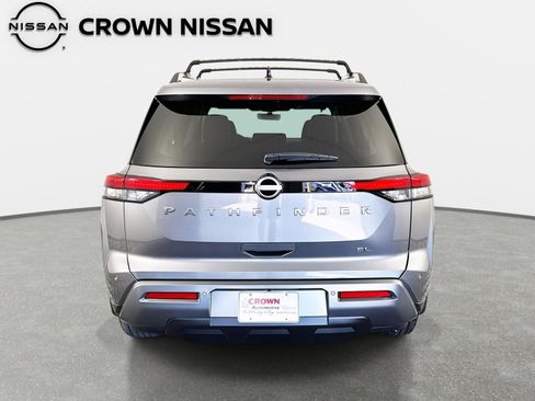 New 2026 Nissan Pathfinder SL image 6