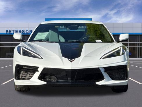 Used 2025 Chevrolet Corvette Stingray Convertible RWD image 9