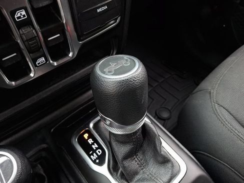 Used 2020 Jeep Wrangler Unlimited Sport S AWD/4WD image 14