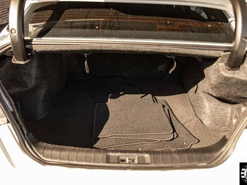 Used 2016 Nissan Maxima Platinum image 16