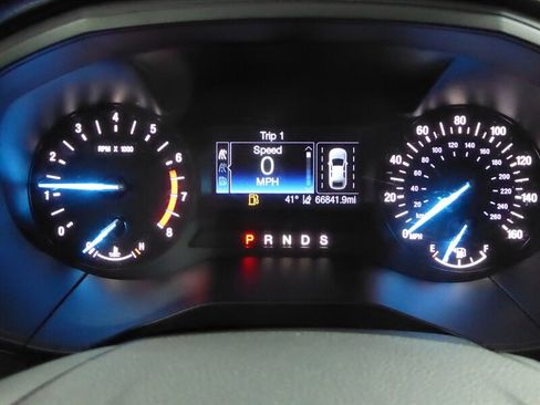 Used 2020 Ford Edge SE image 12