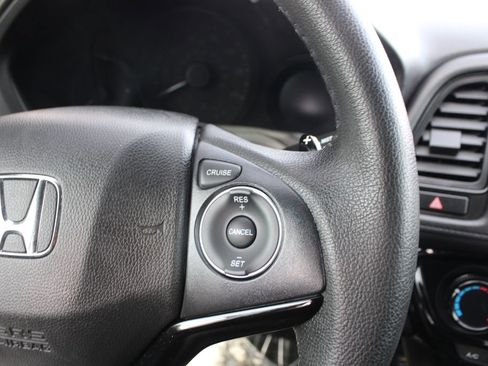 Used 2022 Honda HR-V Sport image 21