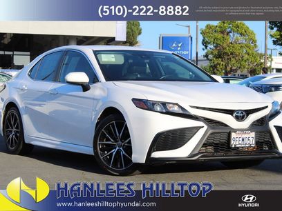 Used 2021 Toyota Camry SE