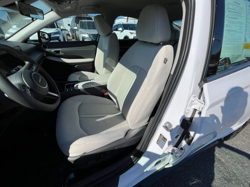 Used 2025 Hyundai Sonata SEL FWD image 37