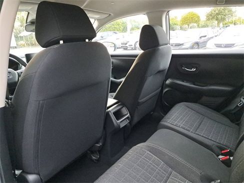 Certified 2023 Honda HR-V LX image 10