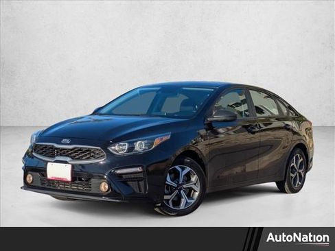 Used 2021 Kia Forte LXS image 1