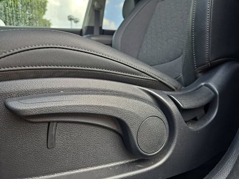Certified 2024 Kia Seltos S AWD/4WD image 32