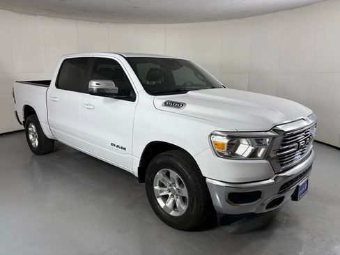Used 2024 RAM 1500 Laramie image 2