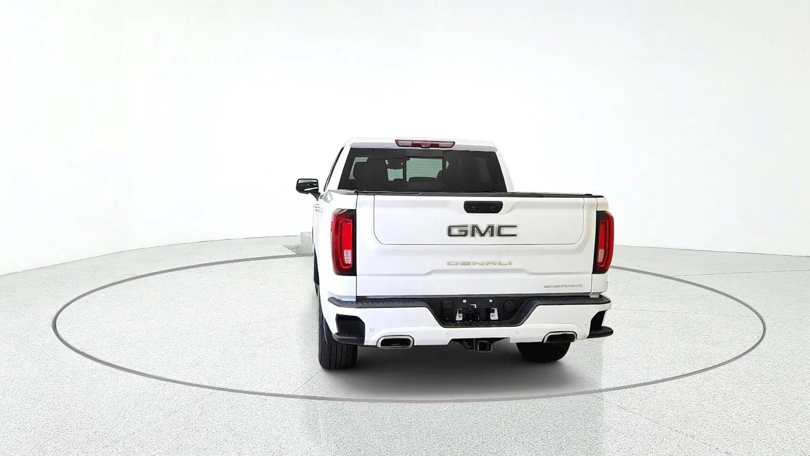 Used 2023 GMC Sierra 1500 Denali Ultimate AWD/4WD image 7