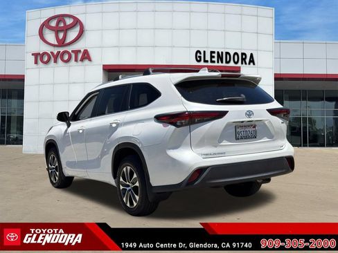 Certified 2025 Toyota Highlander XLE AWD/4WD image 8
