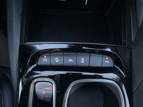 Certified 2023 Buick Envision Preferred w/ Sport Touring Package image 22