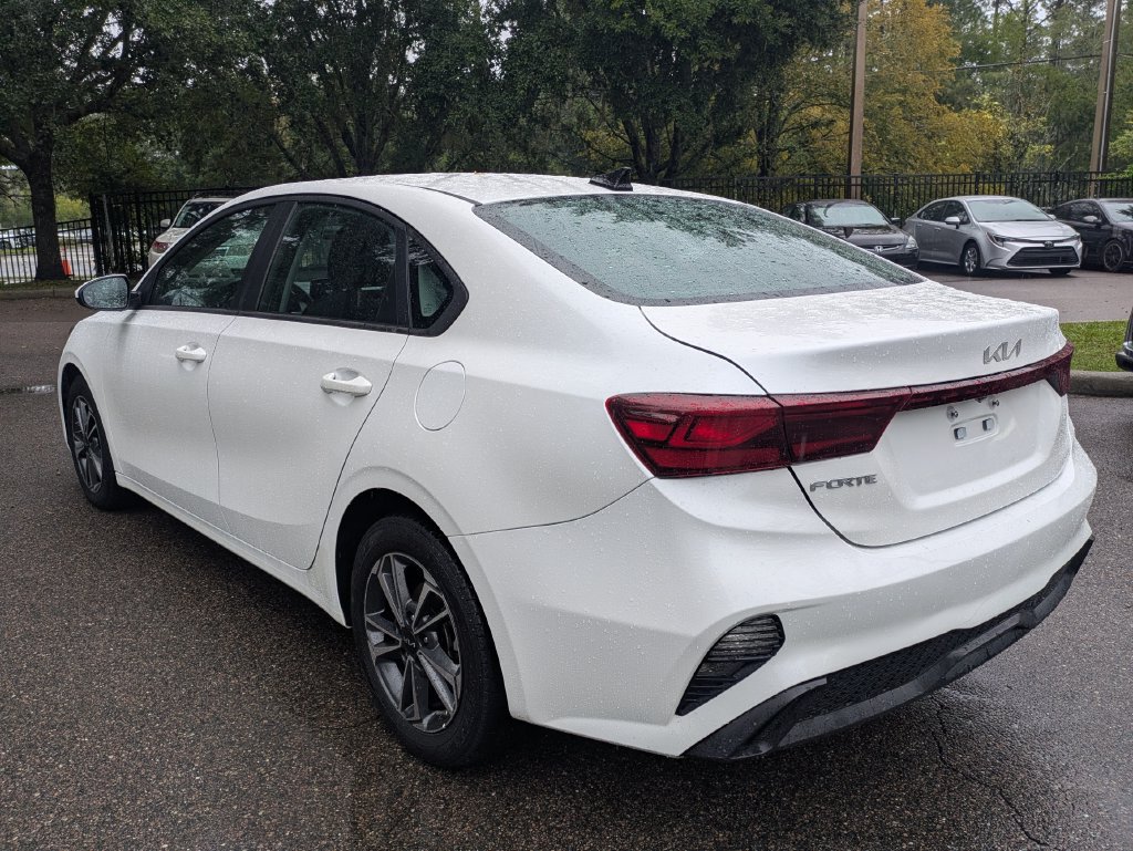Used 2024 Kia Forte LXS FWD image 5