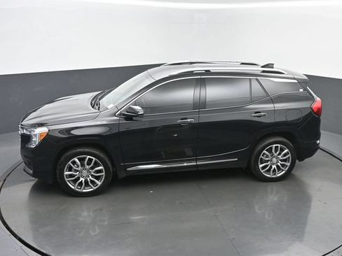 Used 2023 GMC Terrain Denali AWD/4WD image 40