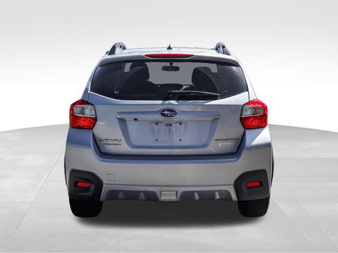 Used 2017 Subaru Crosstrek 2.0i Premium AWD/4WD image 5