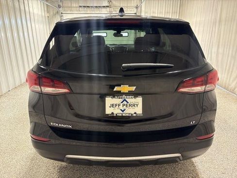 Used 2023 Chevrolet Equinox LT image 29