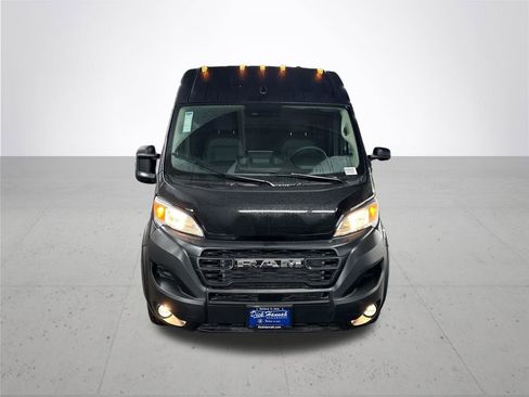New 2026 RAM ProMaster 2500 w/ Premium Convenience Group FWD image 3