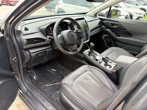 Certified 2024 Subaru Crosstrek 2.5i Limited w/ Crosstrek Mirror Package AWD/4WD image 2