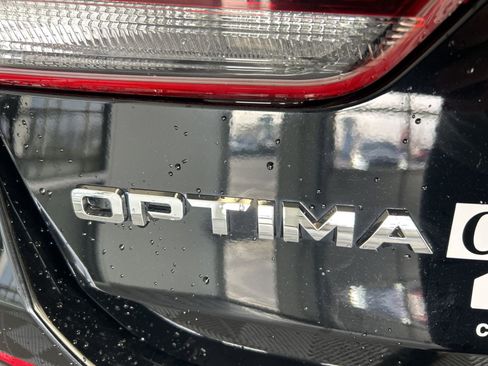 Certified 2020 Kia Optima EX image 8