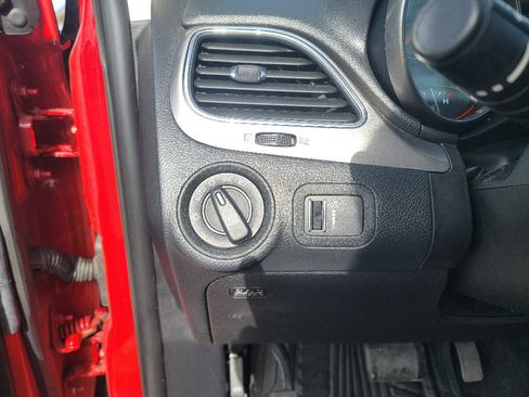 Used 2020 Dodge Journey Crossroad image 16