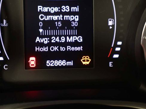 Used 2019 Jeep Compass Latitude image 36