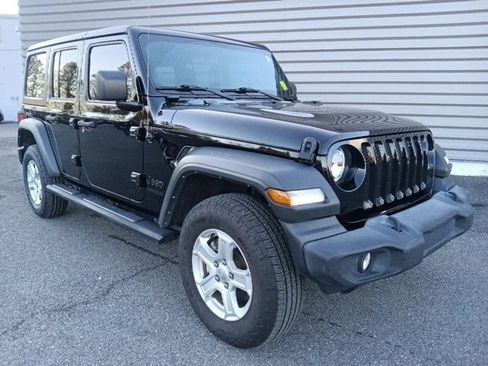 Used 2022 Jeep Wrangler Unlimited Sport S image 1