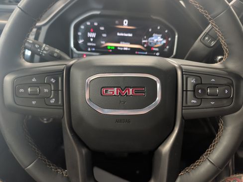 Used 2026 GMC Sierra 2500 AT4 w/ AT4 Premium Plus Package AWD/4WD image 11