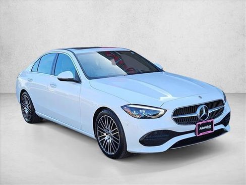 Used 2024 Mercedes-Benz C 300 4MATIC Sedan image 3