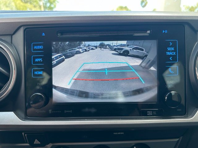 Used 2019 Toyota Tacoma SR5 RWD image 17