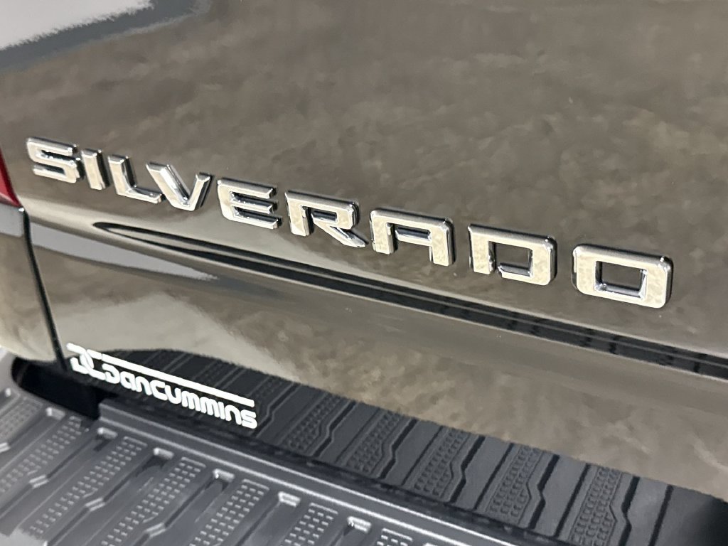 New 2026 Chevrolet Silverado 1500 RST w/ Z71 Off-Road Package AWD/4WD image 26