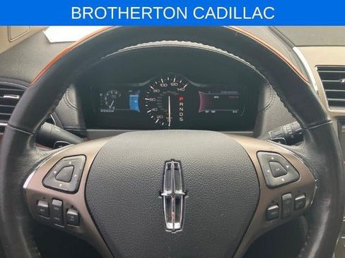 Used 2013 Lincoln MKX AWD image 20