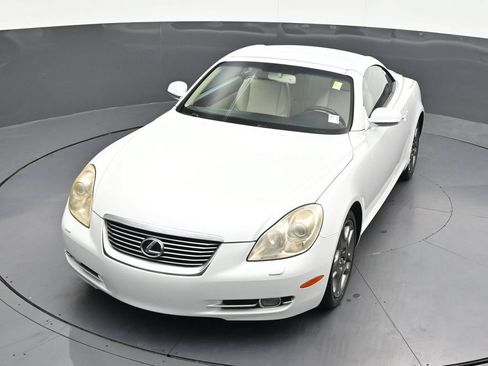 Used 2007 Lexus SC 430 Convertible w/ Preferred Accessory Pkg RWD image 26