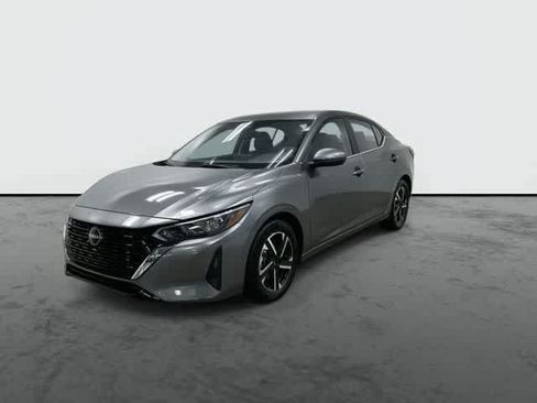 Used 2025 Nissan Sentra SV FWD image 7