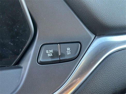 Certified 2021 Chevrolet Blazer LT image 4